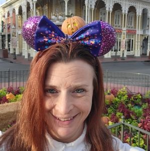 Meet your Posher, Lynne